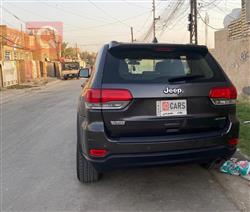 جیپ گراند شیرۆکی